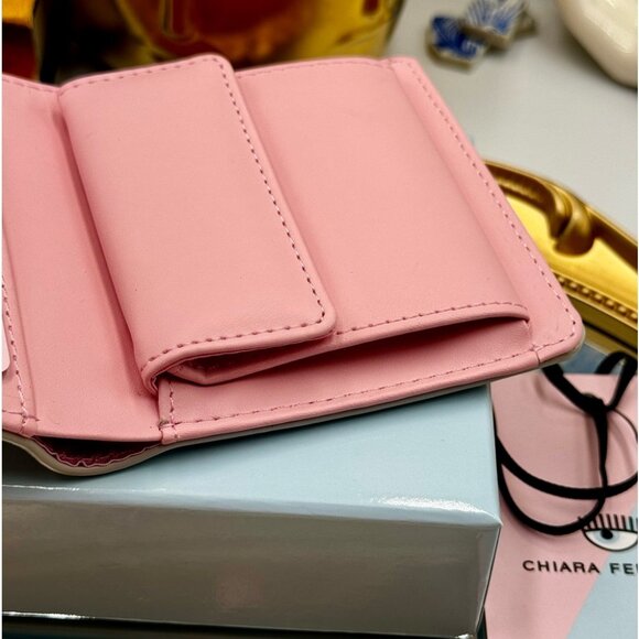 🆕 CHIARA FERRAGNI 🧿 BNIB Range A Eyelike Bifold Wallet, Grey - Picture 8 of 16